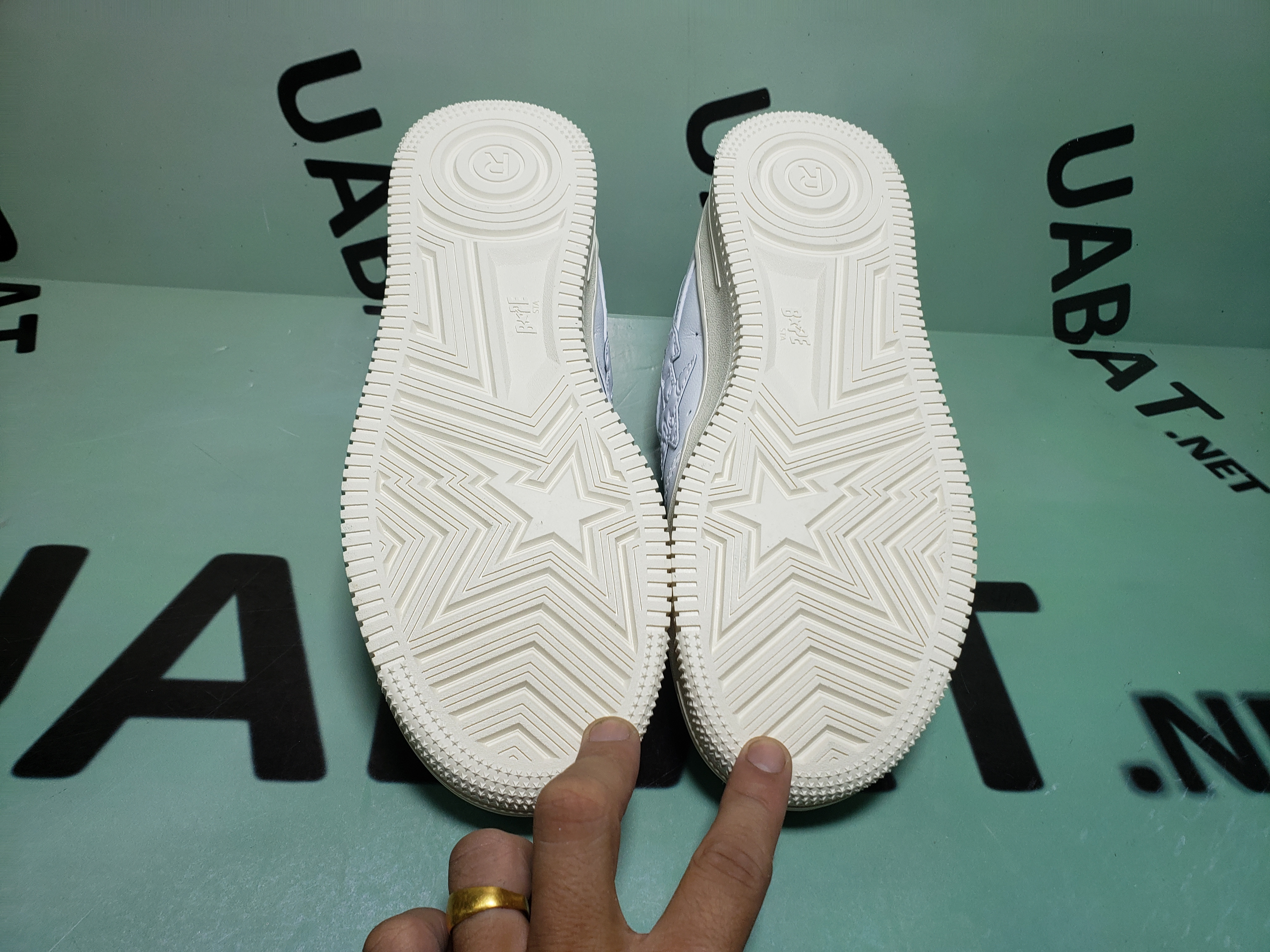 OG A Bathing Ape Bape Sta Low White Black, 1H70-191-022