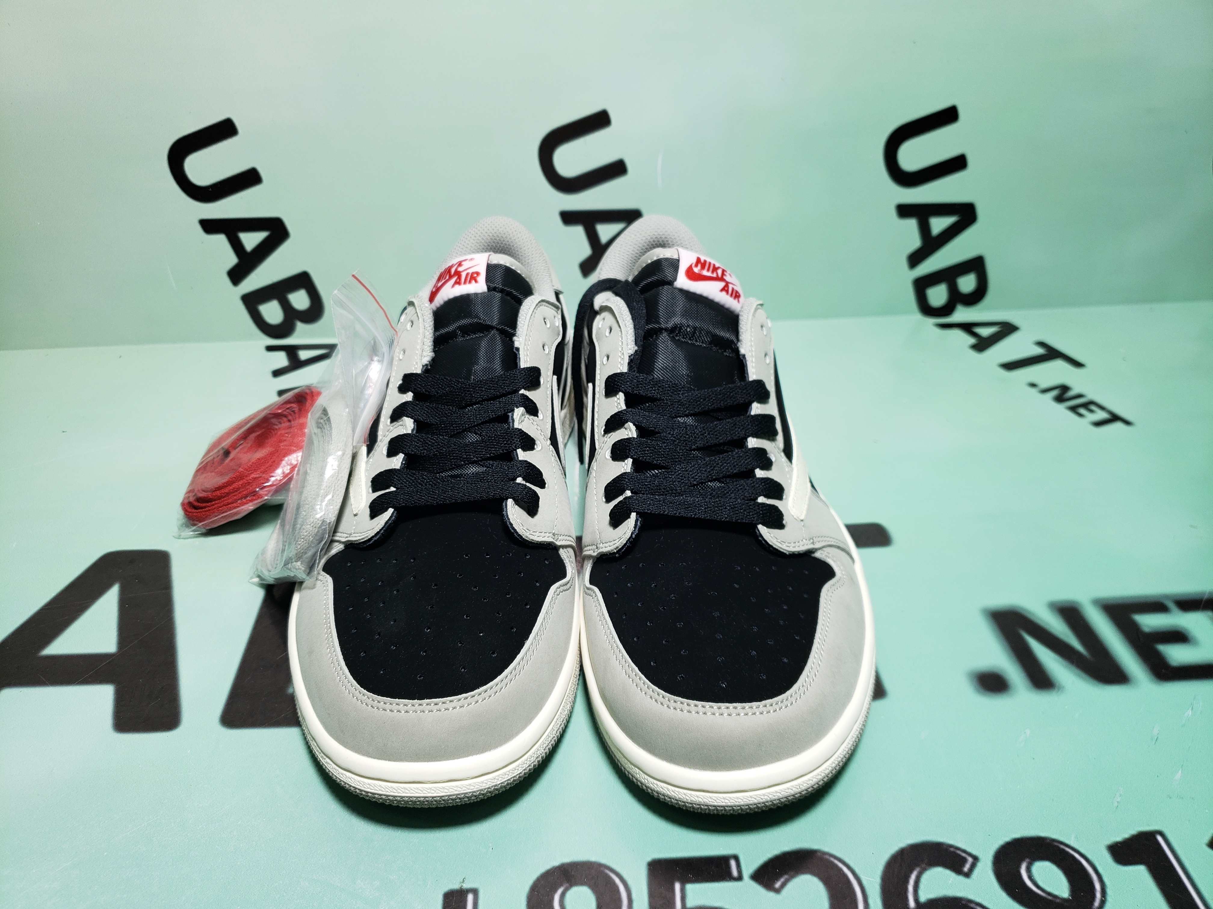 Uabat Jordan 1 Low Travis Scott black phantom(Pre-sale）