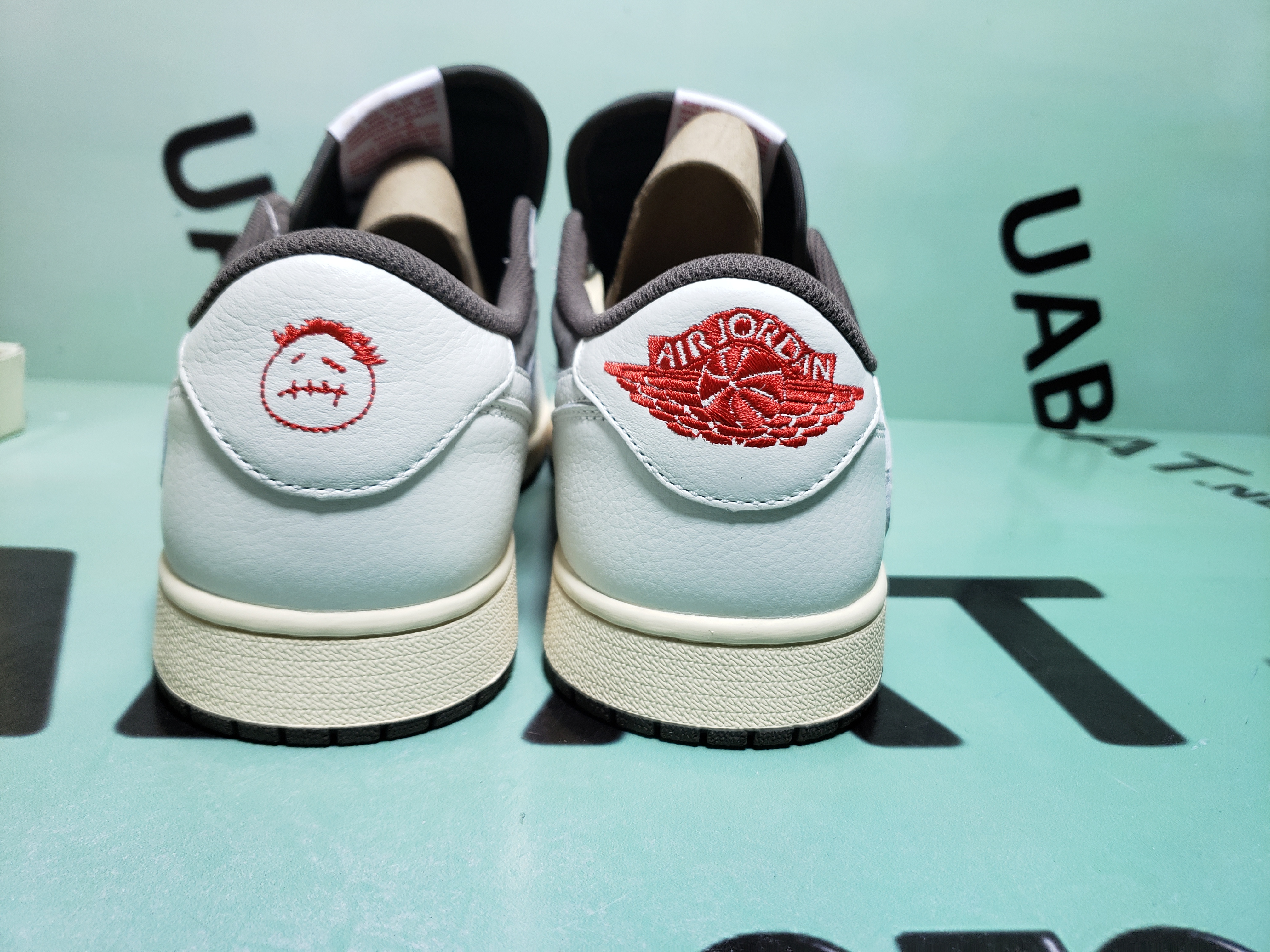 Uabat Jordan 1 Retro Low SP Travis Scott Reverse Mocha,  DM7866-162  