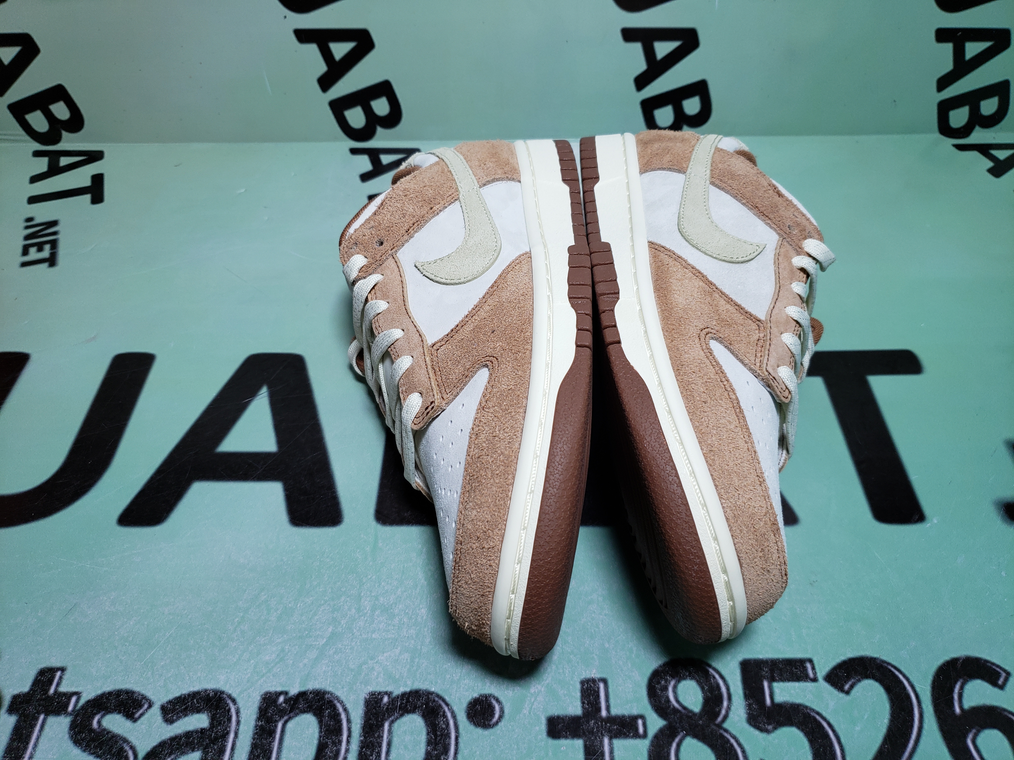 Uabat Dunk Low Medium Curry, DD1390-100   