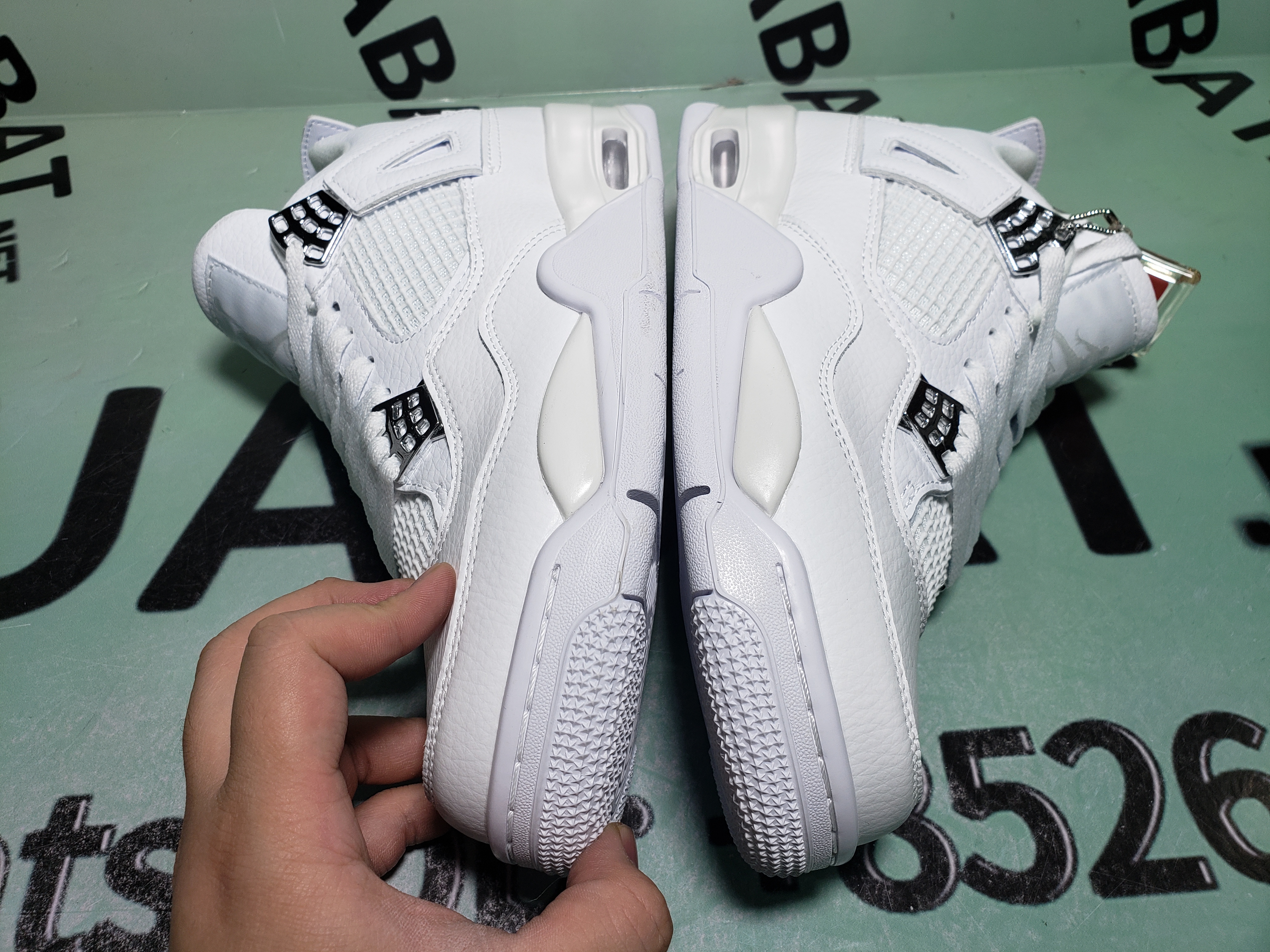OG Jordan 4 Retro  Pure Money , 308497-100   
