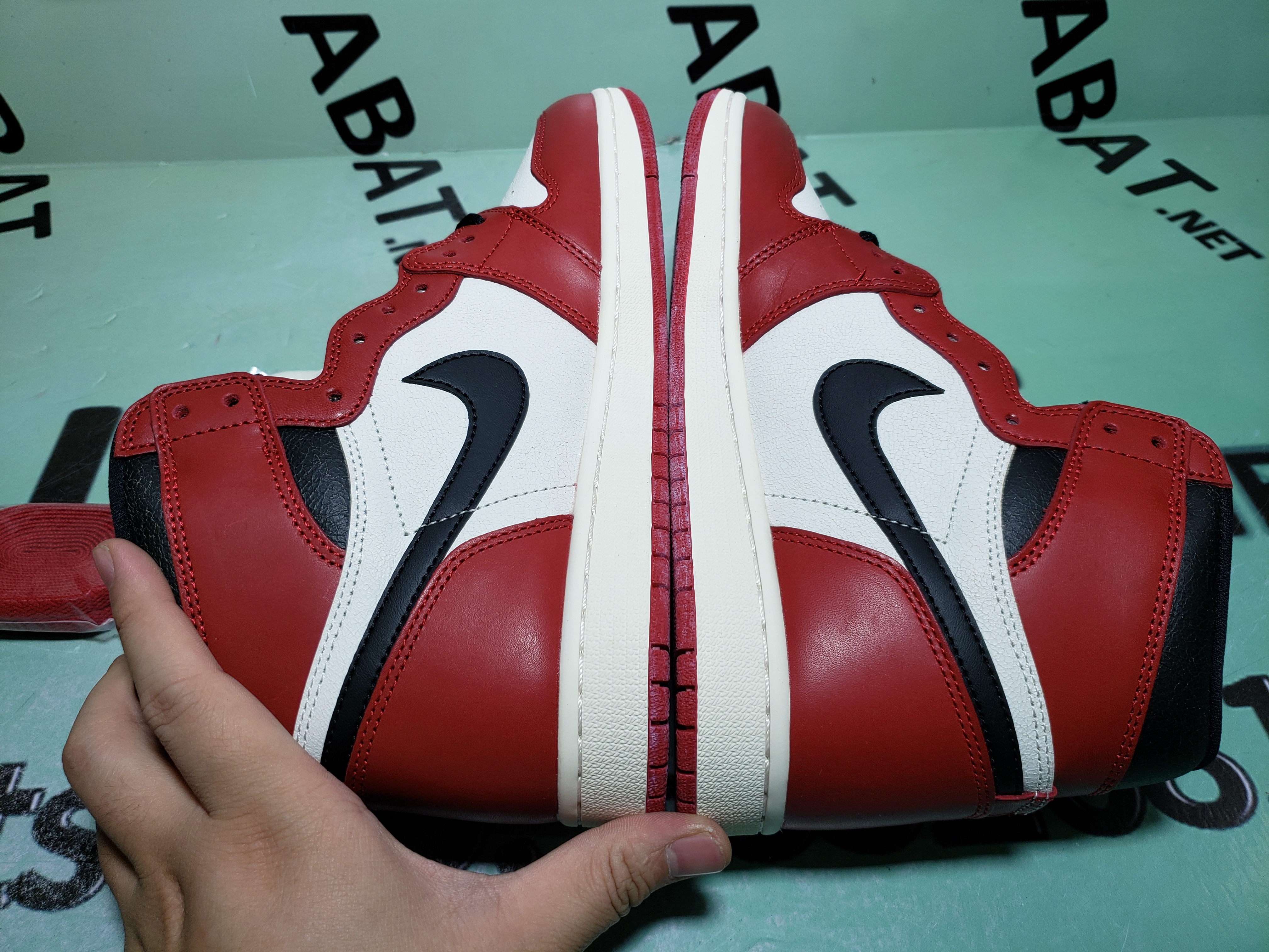 Uabat Jordan 1 Retro High Chicago Lost and Found, DZ5485-612