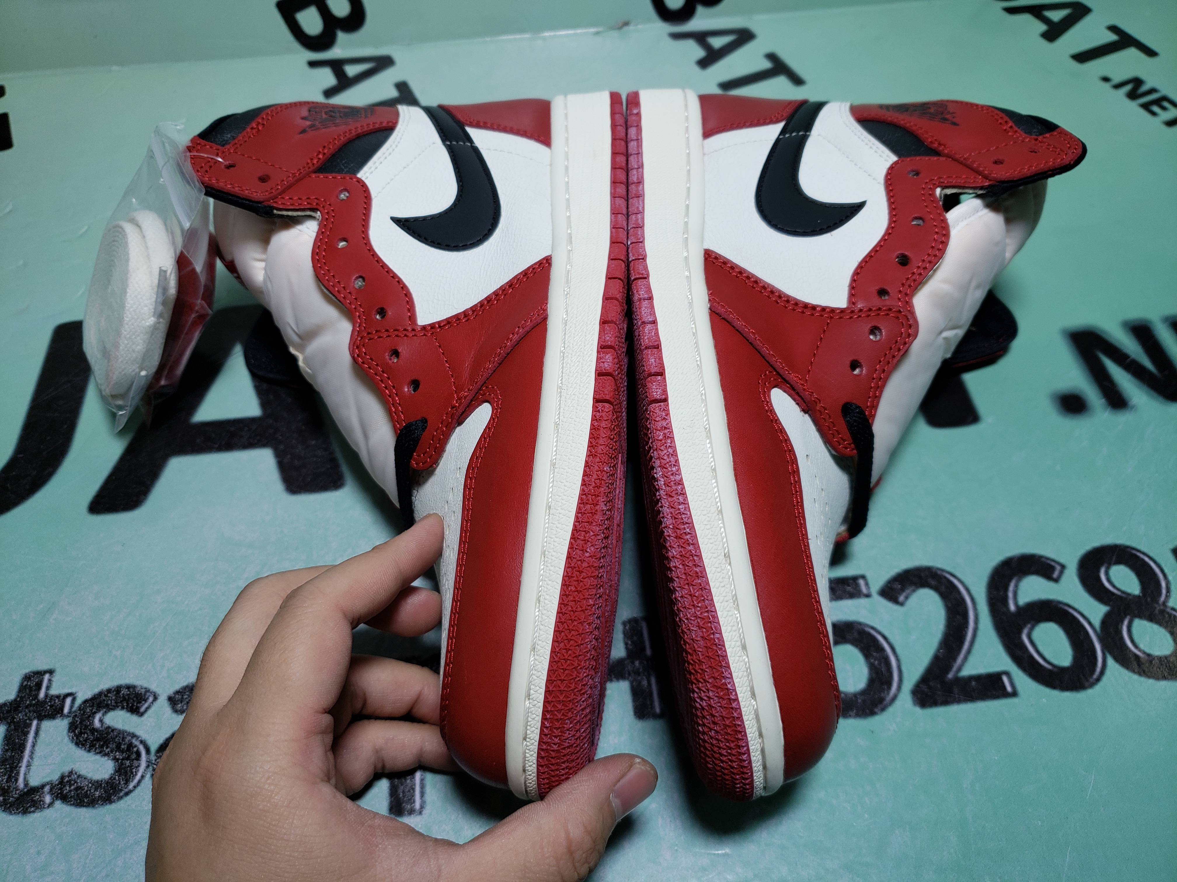 Uabat Jordan 1 Retro High Chicago Lost and Found, DZ5485-612