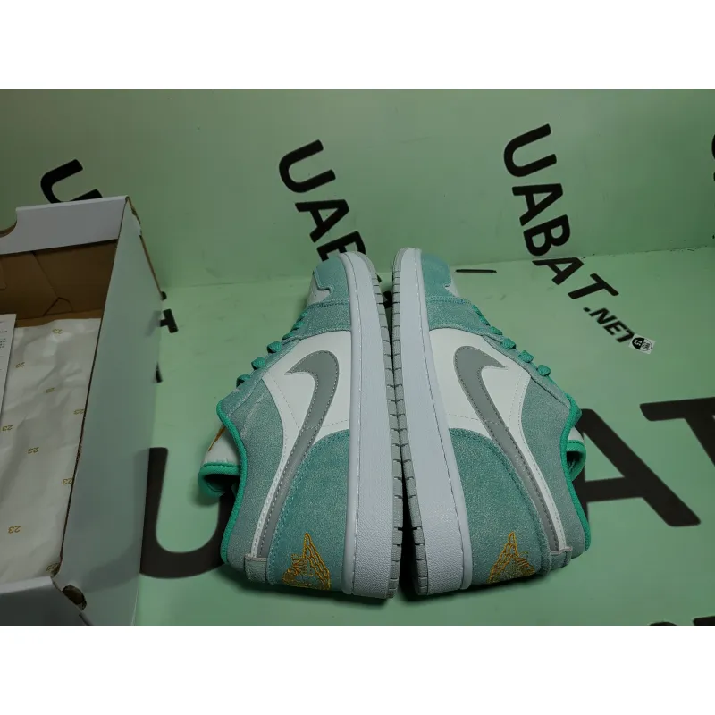OG Air Jordan 1 Low New Emerald, DN3705-301  