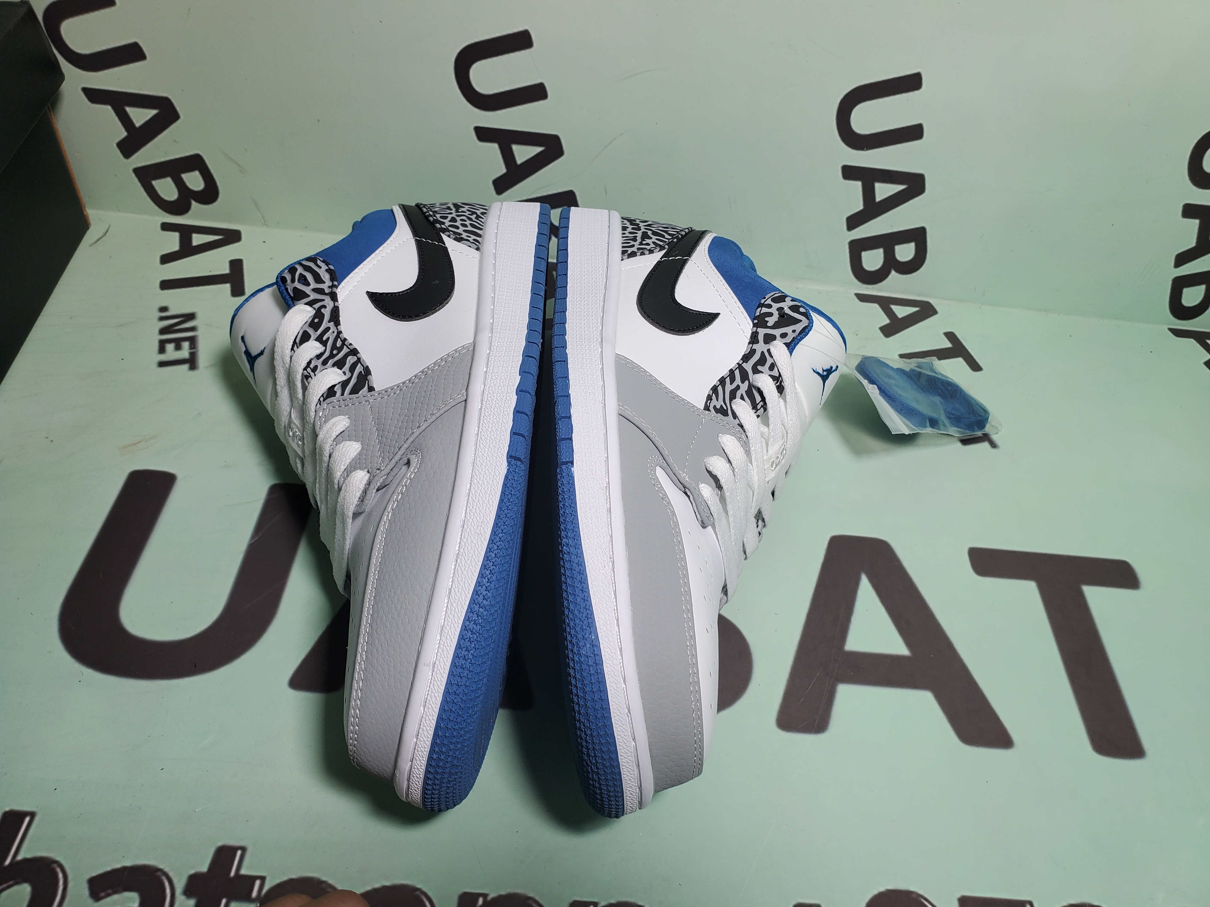 OG Jordan 1 Low SE True Blue, DM1199-140 