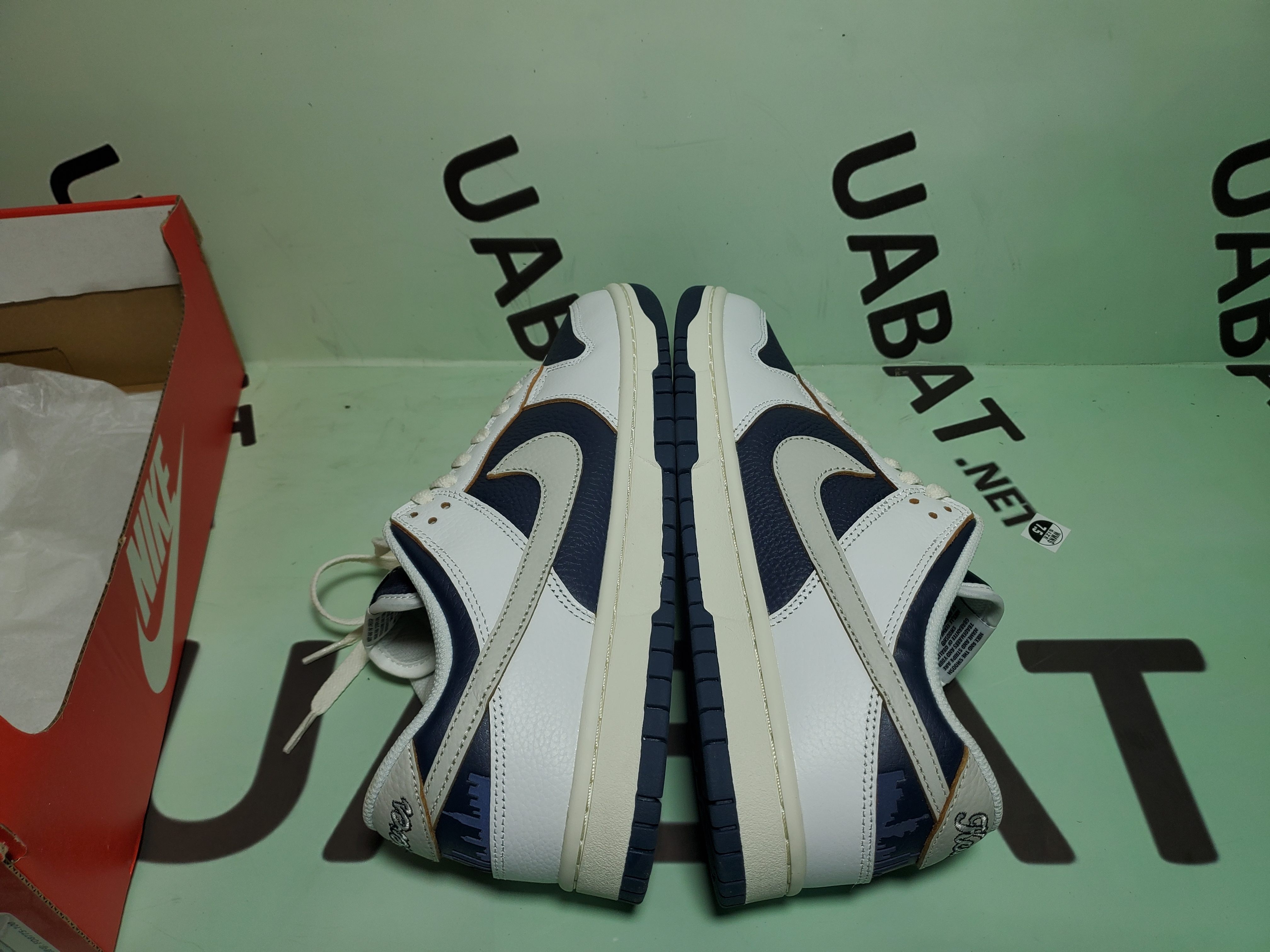 OG SB Dunk Low HUF New York City,  FD8775-100  