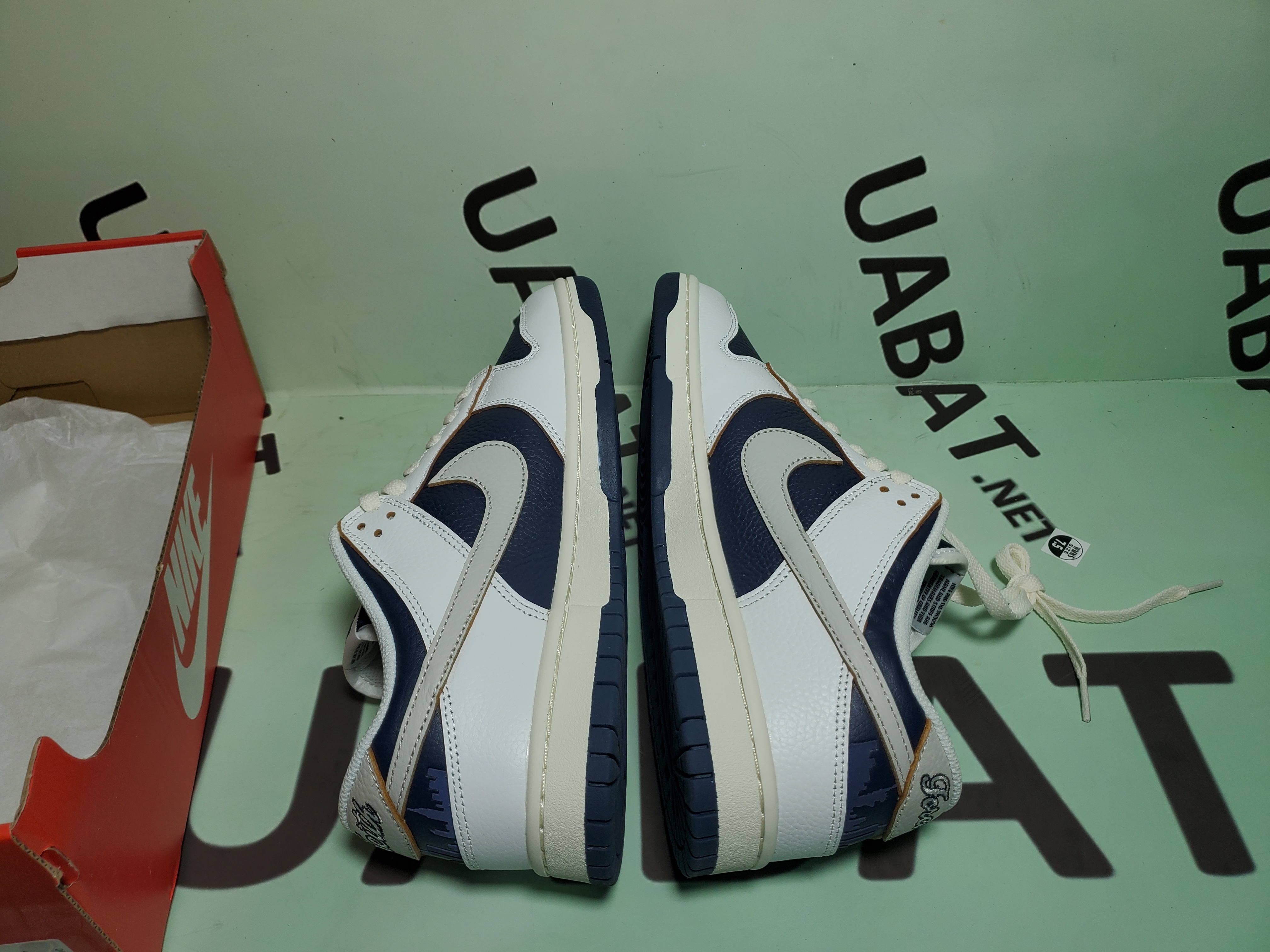 OG SB Dunk Low HUF New York City,  FD8775-100  