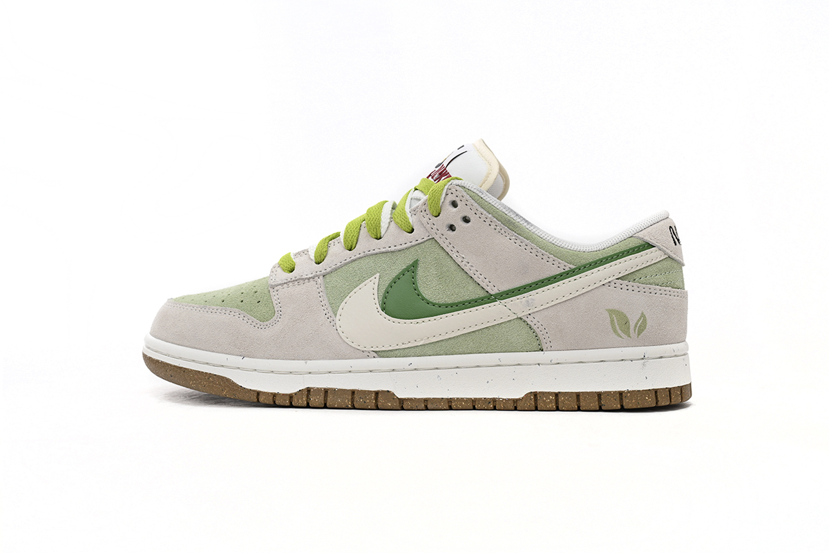 OG SB Dunk Low 85 Gray White Green, DO9457-116
