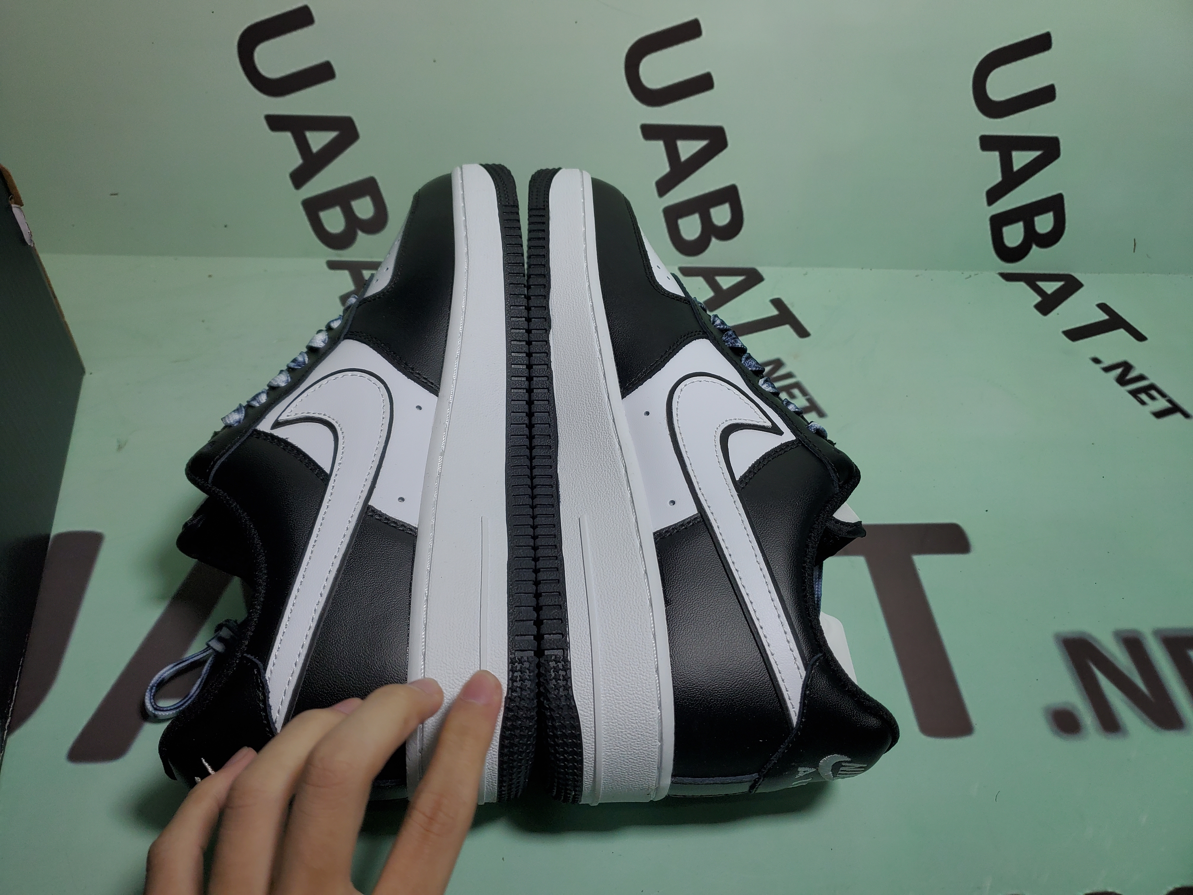 Uabat Air Force 1 '07 Low White Swoosh Panda, DV0788-001