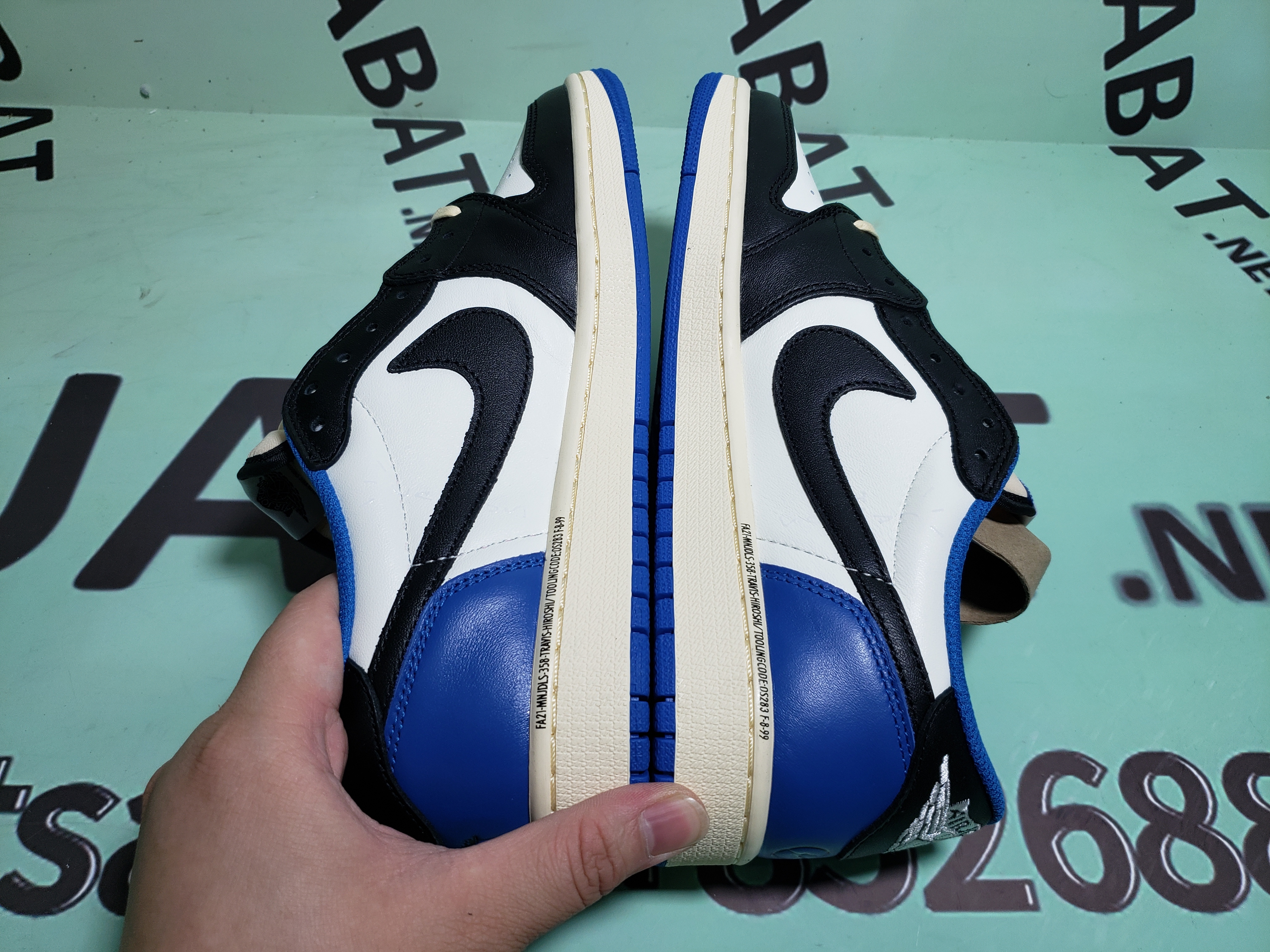 OG Jordan 1 Retro Low OG SP Fragment x Travis Scott, DM7866-140    