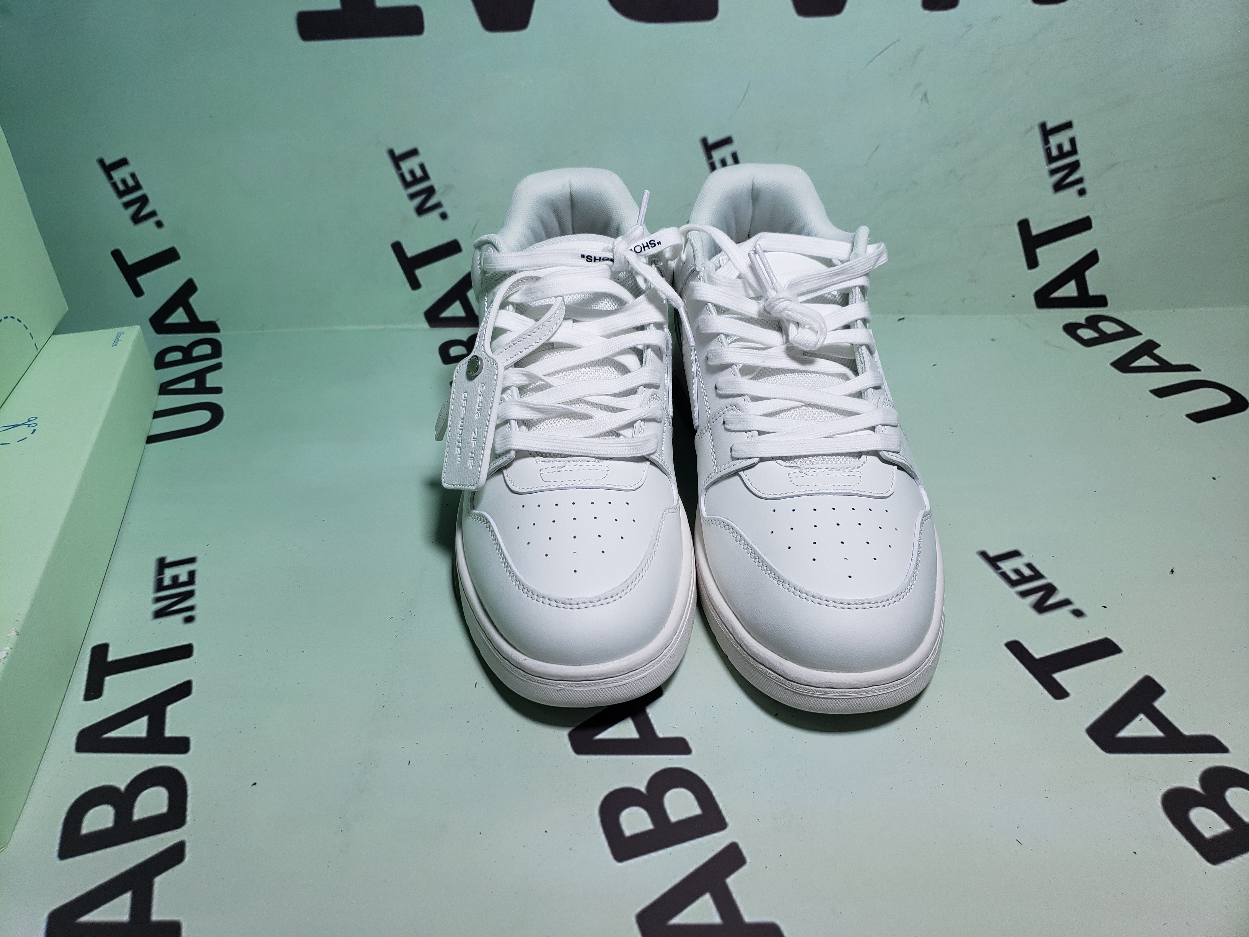 Uabat OFF-WHITE Out Of Office White    