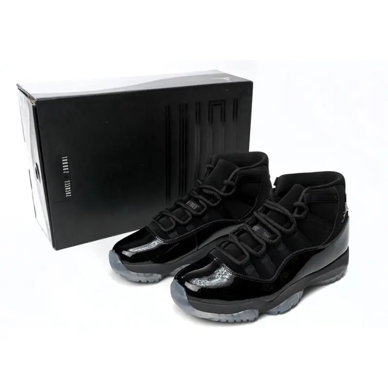 Uabat Jordan 11 Retro Cap and Gown,378037-005