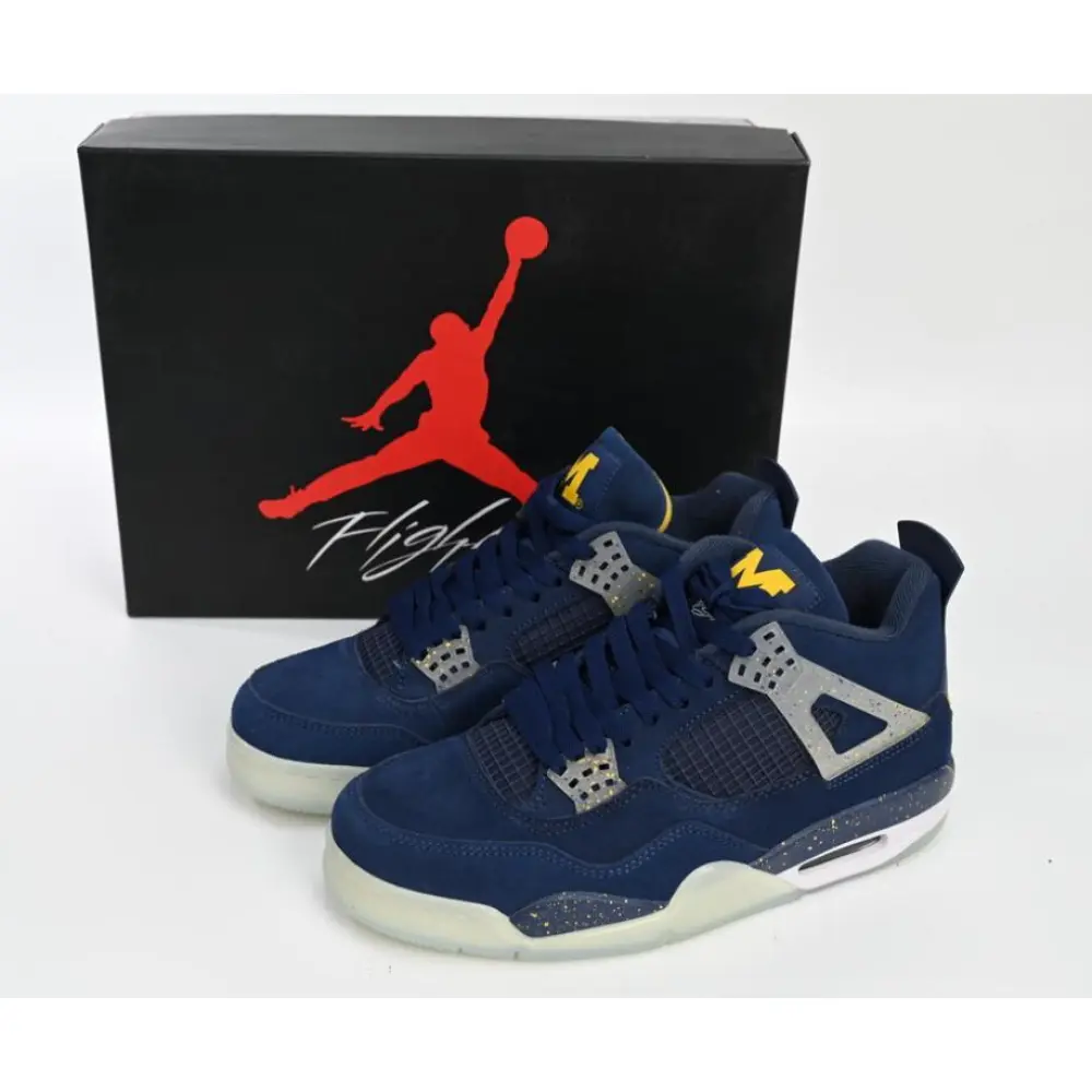 Uabat Jordan 4 Retro Michigan,1036660