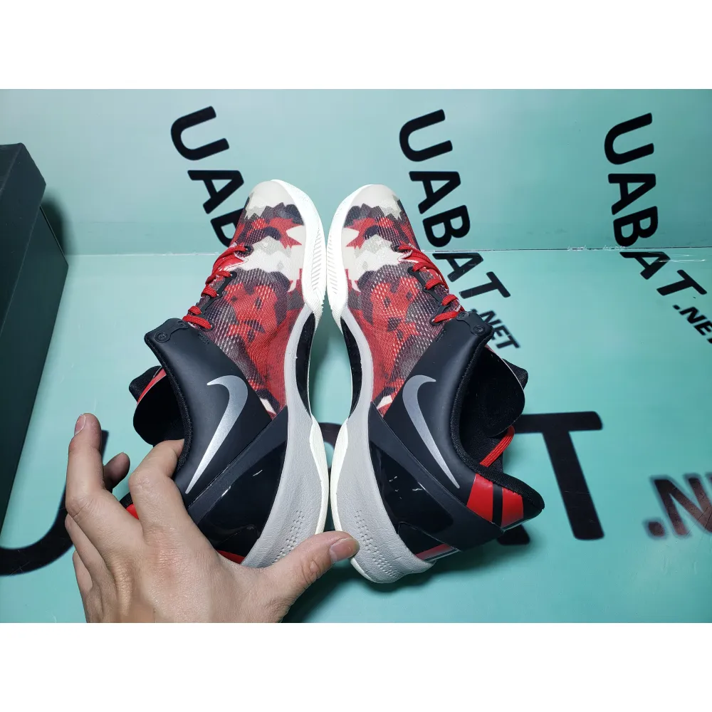 Uabat Kobe 8 System Milk Snake,555035-601