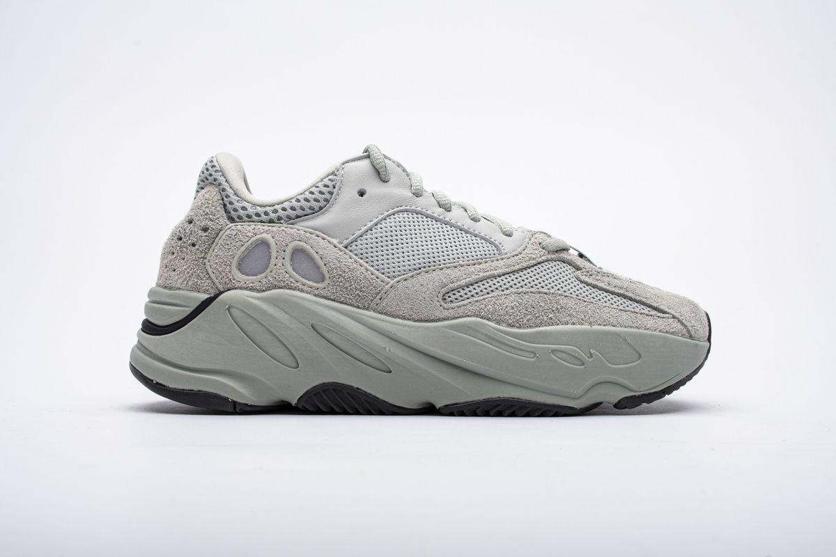 Uabat Yeezy Boost 700 Salt,EG7487