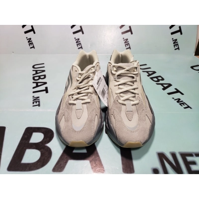 Uabat Yeezy Boost 700 V2 Tephra,FU7914 02