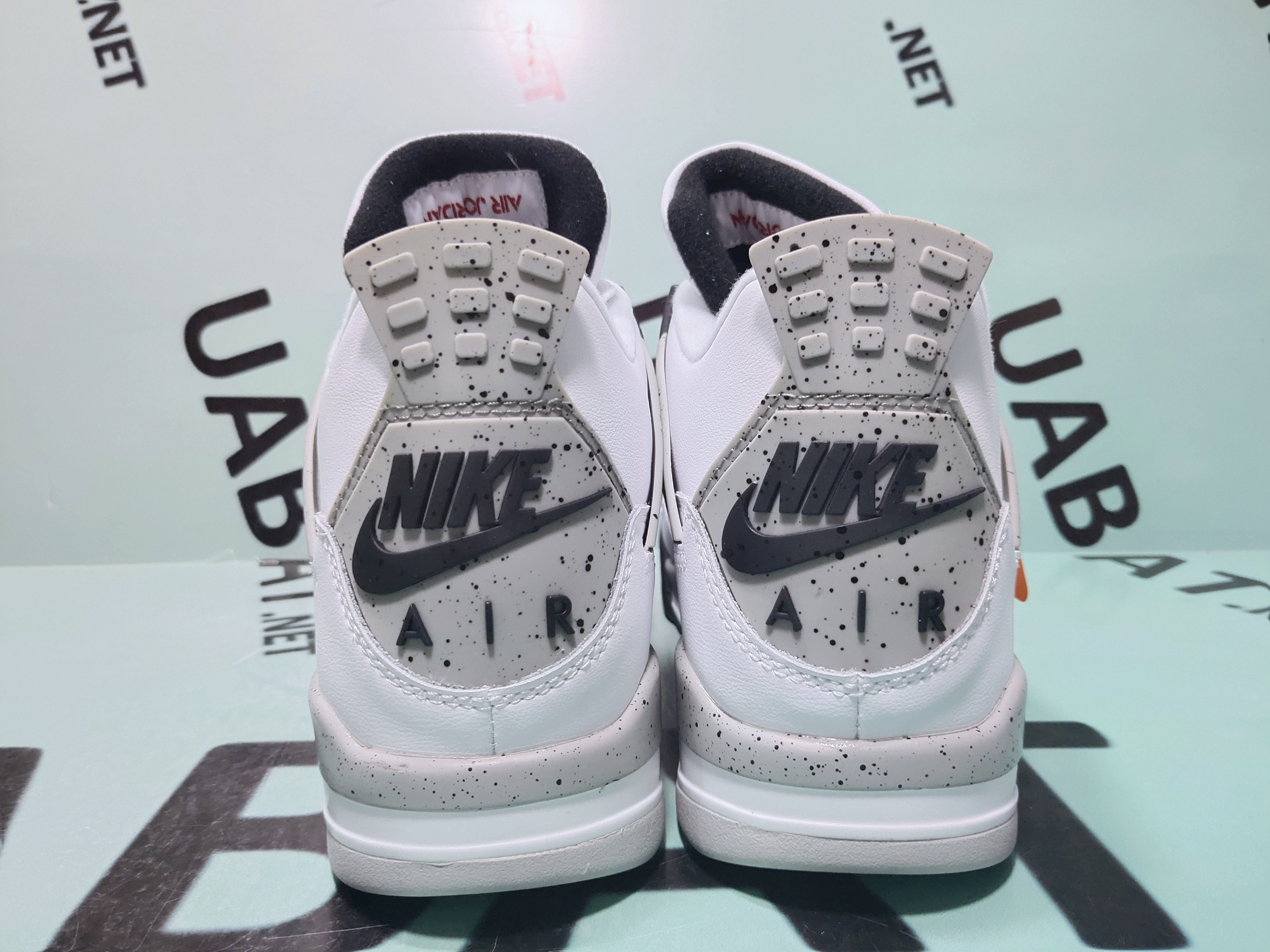 OG Jordan 4 Retro White Cement (2016) ,840606-192