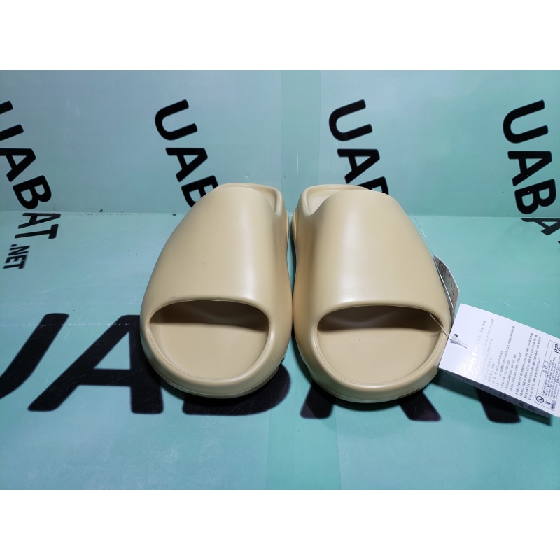 OG Yeezy Slide DESSAN, FW6344