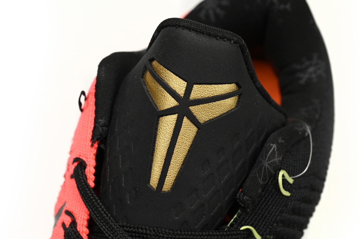 Uabat Kobe 10 Elite Low Christmas,802560-076