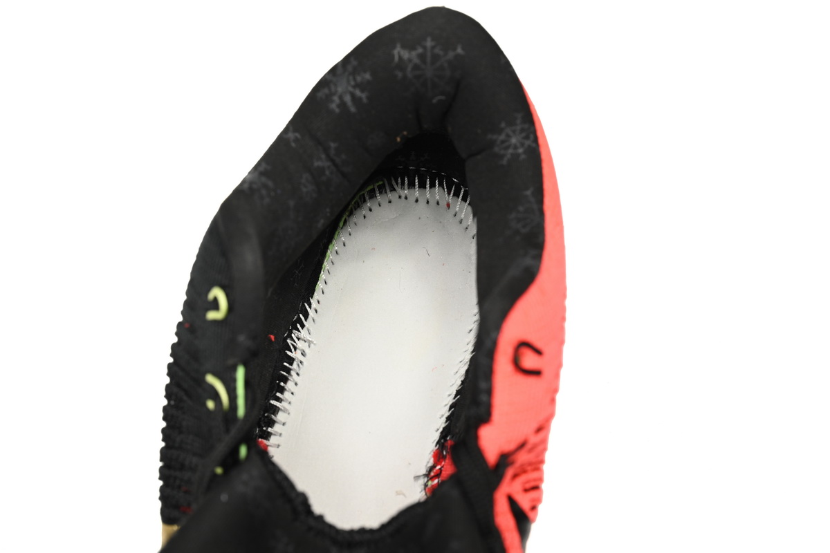 Uabat Kobe 10 Elite Low Christmas,802560-076