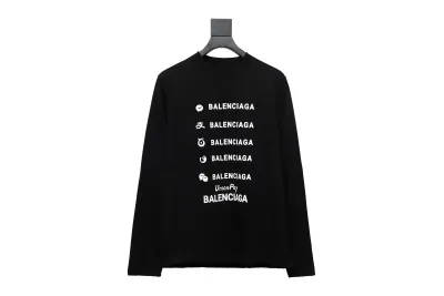 Balenciaga 24S Lettering Crew Neck Hoodie 2 01