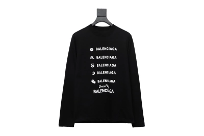 Balenciaga 24S Lettering Crew Neck Hoodie 2 01