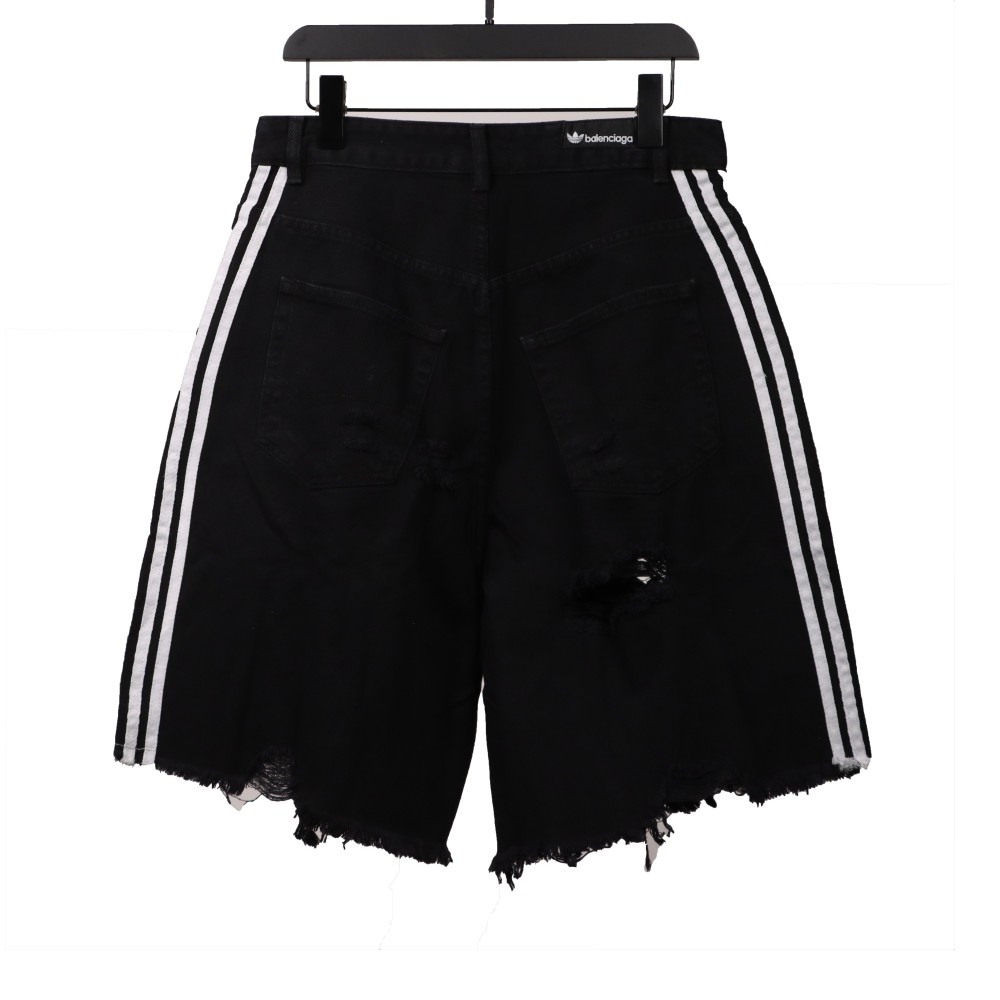 Balenciage co-branded washed and ripped denim shorts Jeans