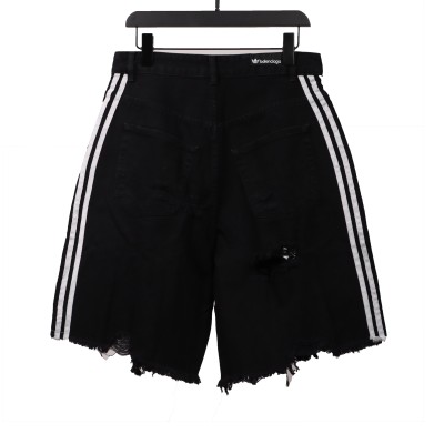  Balenciage co-branded washed and ripped denim shorts Jeans 01
