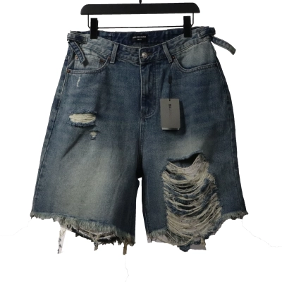 Balenciage heavy work distressed denim shorts Jeans 01