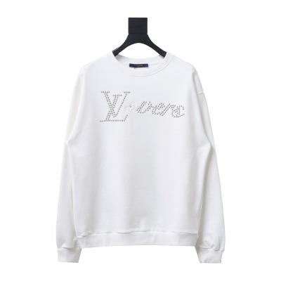  Louis Vuitton Metal studded letter long-sleeved Hoodie 2 01