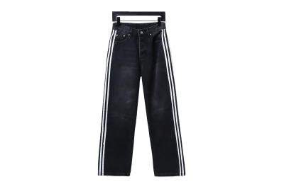 Balenciaga/Adidas joint three-bar ribbon washed Jeans 1 01