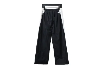 Balenciaga BLCG 23FW catwalk style splicing sports suit Pants 01