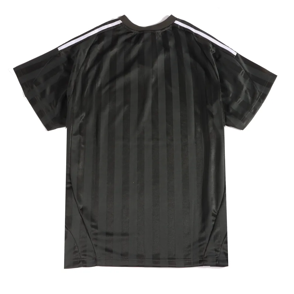  Balenciage joint AD Manchester United jersey short sleeves