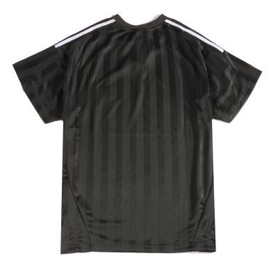  Balenciage joint AD Manchester United jersey short sleeves 02