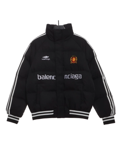 Balenciaga joint Manchester United three stripes down jacket 1 01