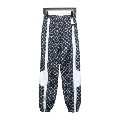  Louis Vuitton 24Fw color-block monogram sports Pants 02