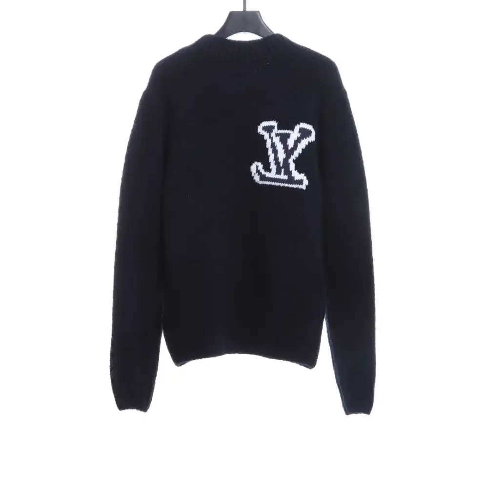Louis Vuitton Classic LOGO sweater 1