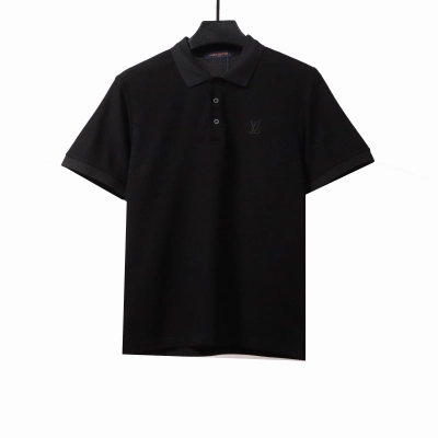 Louis Vuitton small logo embroidery POLO black 01