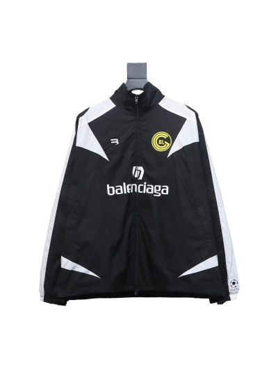  Balenciaga Manchester United black and white splicing No. 10 jacket jacket 01