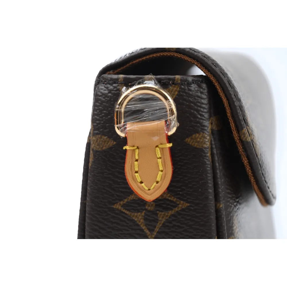 l**is V*t*n ivy classic monogram printed chain coated canvas baguette bag for women brown