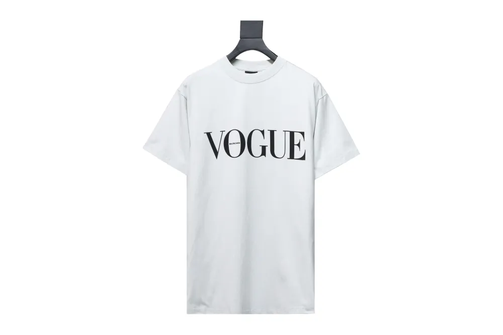  Balenciaga & VOGUE Joint Lighthouse Printed T-Shirts 2