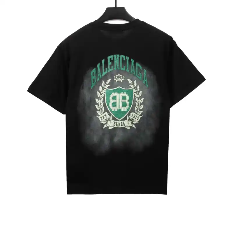  Balenciage Heavy Industrial Washed Double B Cracked T-Shirts