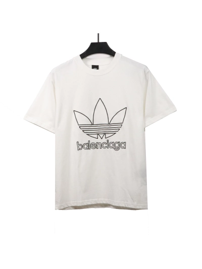 Balenciaga joint clover brand LOGO embroidered T-Shirts 01