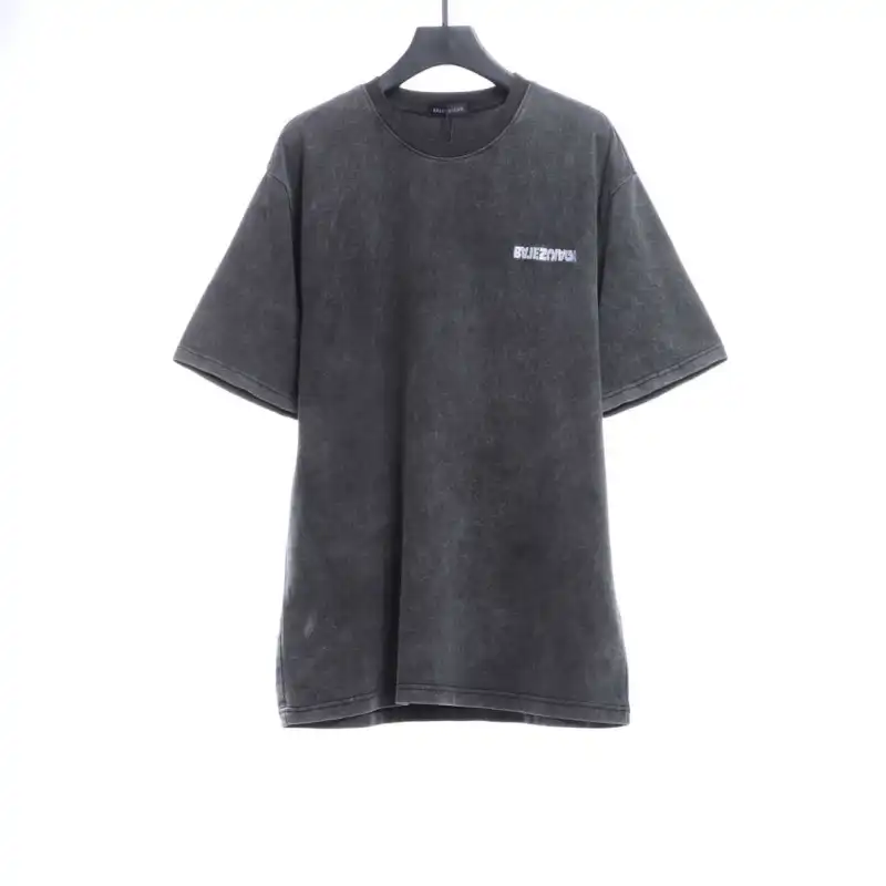  Balenciaga reverse letter embroidered T-Shirts