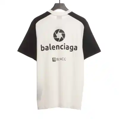  Balenciage Black and White Splicing LOGO T-Shirts 02