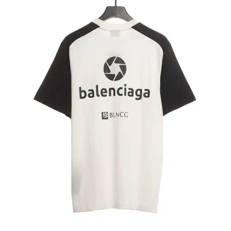  Balenciage Black and White Splicing LOGO T-Shirts