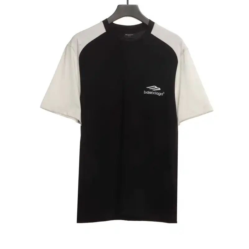  Balenciage Black and White Splicing LOGO T-Shirts 2
