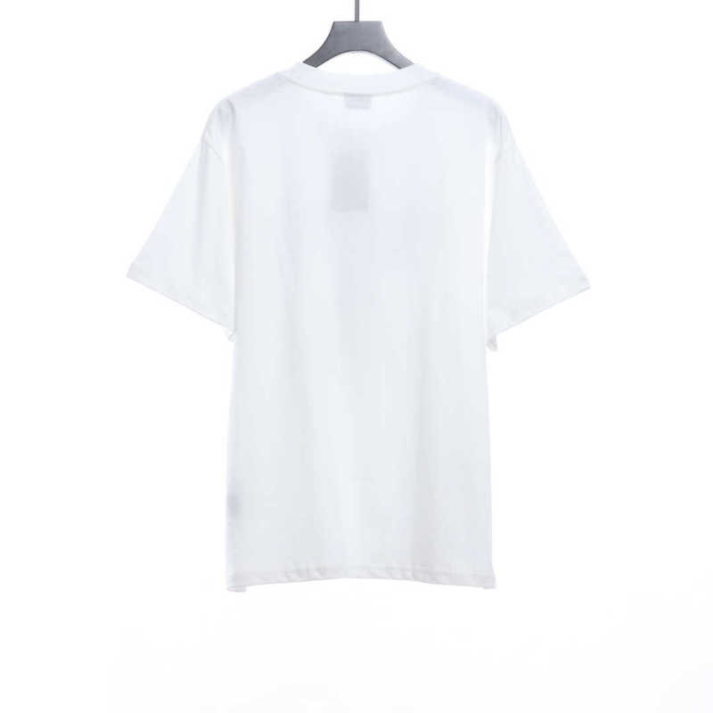  Balenciage catwalk portrait print T-Shirts 1