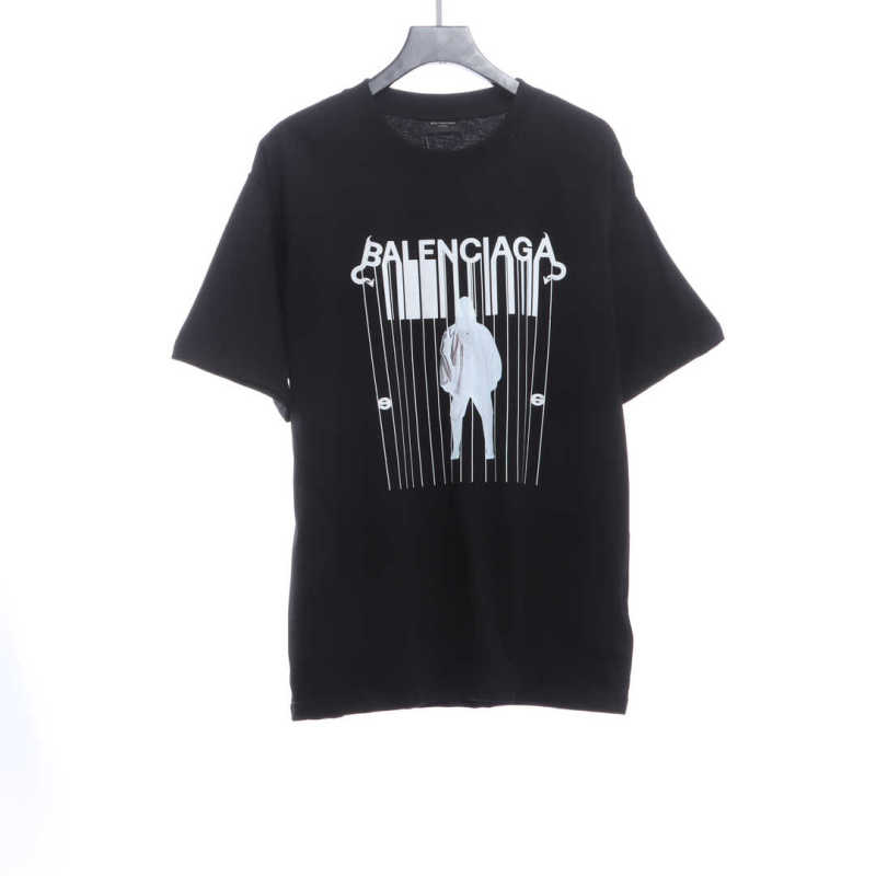  Balenciage catwalk portrait print T-Shirts 2
