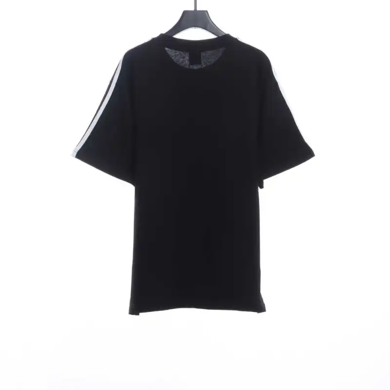  Balenciage joint clover embroidered T-Shirts 1